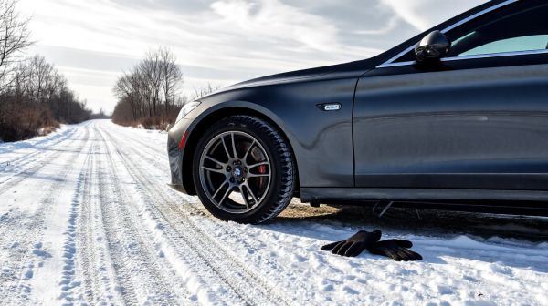 Top conseils pour choisir chaînes et chaussettes 205/50 R17 pour neige